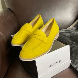 Nine West, size: 8 1/2 medium, color: yellow